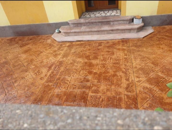 Lucrare beton amprentat exterior