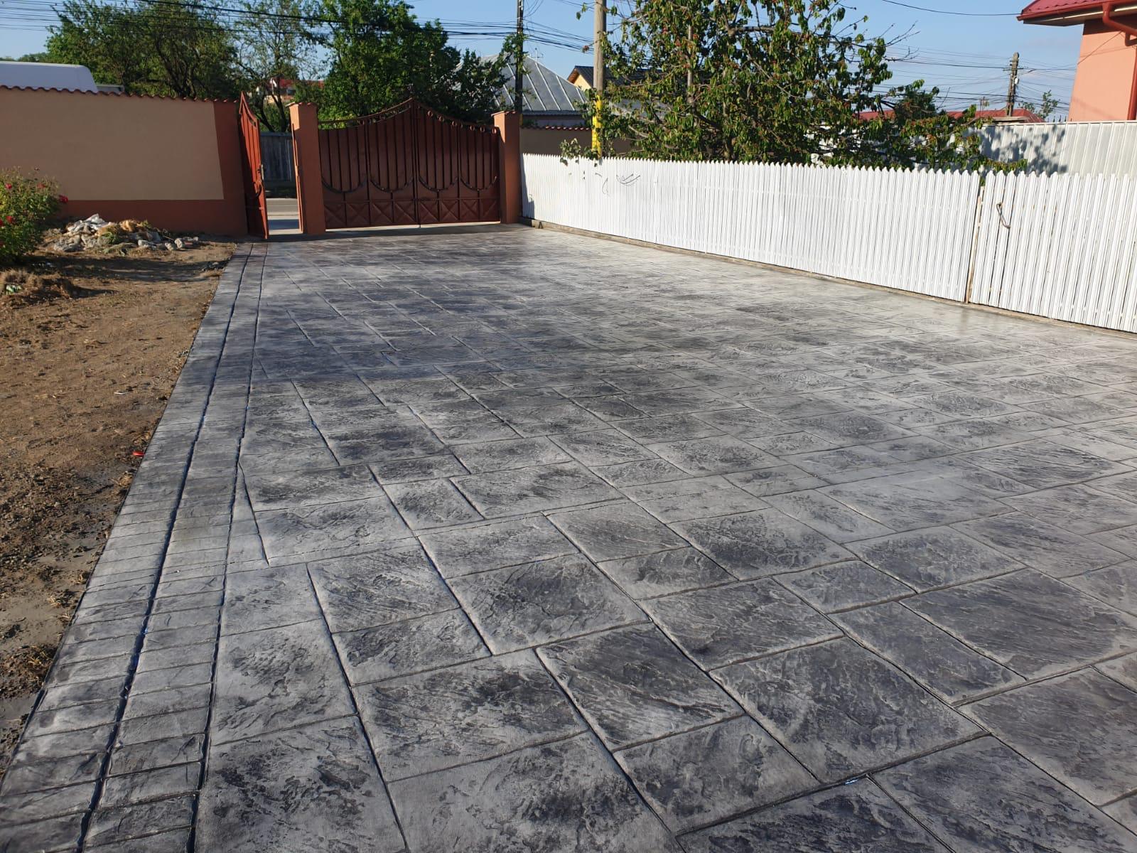Detaliu finisaj beton amprentat